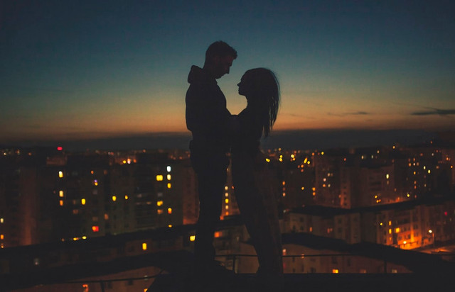 Ilustrasi Makna Lagu Make You Mine Sumber Unsplash/Photo Nic