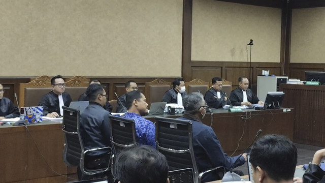 Tiga penyidik KPK dihadirkan sebagai saksi dalam sidang lanjutan Sekjen PDIP Hasto Kristiyanto di Pengadilan Tipikor Jakarta, Jumat (9/5/2025). Foto: Jonathan Devin/kumparan