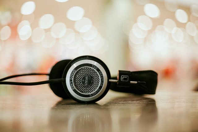 Ilustrasi Makna Lagu Daylight Maroon 5, Sumber Unsplash Alphacolor