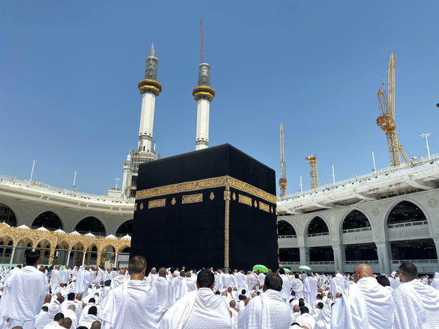 Ucapan Selamat Berangkat Haji. Foto: Pexels/Muhammad Khawar Nazir