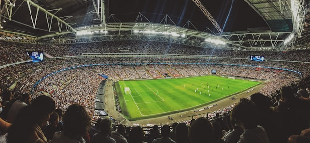 Link dan Cara Nonton Live Streaming Napoli Vs Genoa. Foto Hanya Ilustrasi. Sumber Foto: Unsplash.com/Mitch Rosen