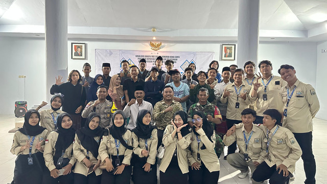 Kegiatan Sosialisasi Hukum di Desa (Sumber: Pribadi)