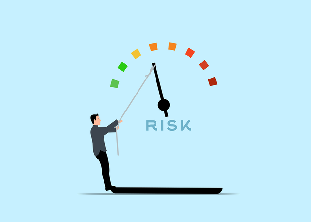 ilustrasi manajemen resiko dalam koalisi (https://pixabay.com/vectors/risk-management-assessment-safe-7628950/)