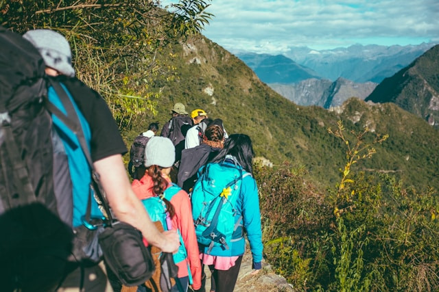 Basecamp Suwanting. Foto hanya ilustrasi, bukan yang sebenarnya. Sumber: Unsplash/Ashim D’Silva