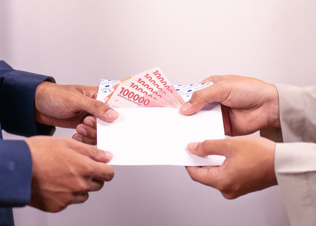 Ilustrasi untuk contoh soal zakat perdagangan dan jawabannya. Foto: Pexels/Defrino Maasy