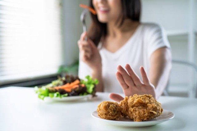 Jenis Makanan yang Harus Dihindari Saat Diet. Foto: Pixabay