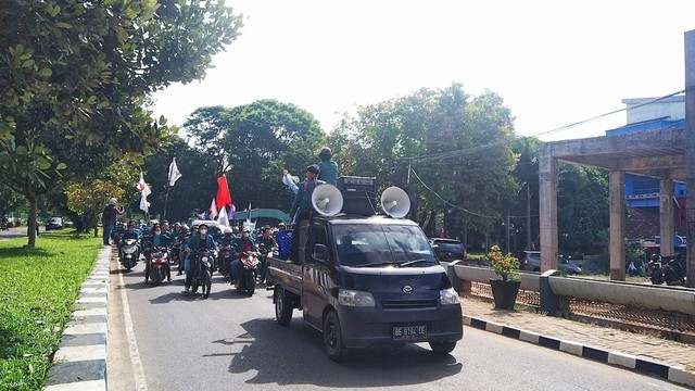 (ilustrasi) konvoi aksi unjuk rasa di Bandar Lampung. | Foto: Bella Sardio/ Lampung Geh