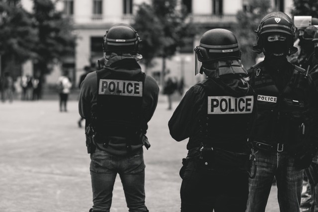 3 Contoh Surat Pengaduan ke Polisi sebagai Referensi, Foto:Unsplash/ev