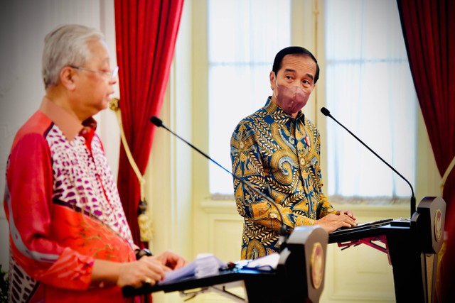 Presiden Republik Indonesia Menerima Kunjungan Kerja PM Malaysia Ismail Sabri di Istana Merdeka, Jakarta, (1/4/2022). Foto: Laily Rachev/Biro Pers Sekretariat Presiden