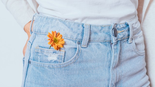 Ilustrasi celana jeans. Foto: Shutterstock