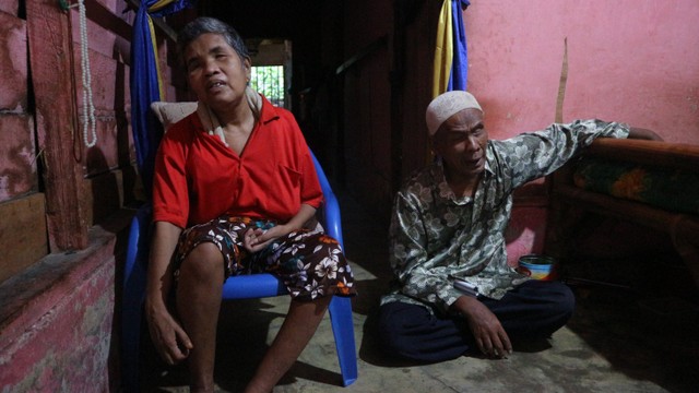 Jalan Terang Ridwan, Penjual Kerupuk Tunanetra, untuk Sembuhkan Istri (215060)
