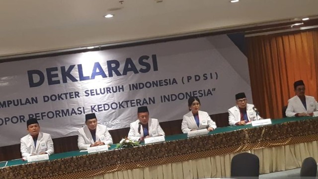 Deklarasi pendirian Persatuan Dokter Seluruh Indonesia (PDSI) di Hotel Borobudur, Jakarta, Rabu (27/4/2022). Foto: Dokpri/ANTARA