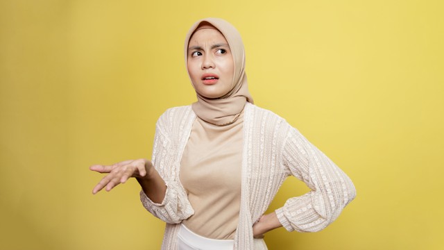 Ilustrasi perempuan kebingungan. Foto: Odua Images/Shutterstock