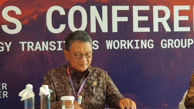 Menteri ESDM, Arifin Tasrif, saat menghadiri pertemuan 3rd Palm Oil Biodiesel Conference dalam rangkaian acara ETWG (Energy Transition Working Group) G20 di Yogyakarta, Kamis (24/3/2022). Foto: Birgita/Tugu Jogja