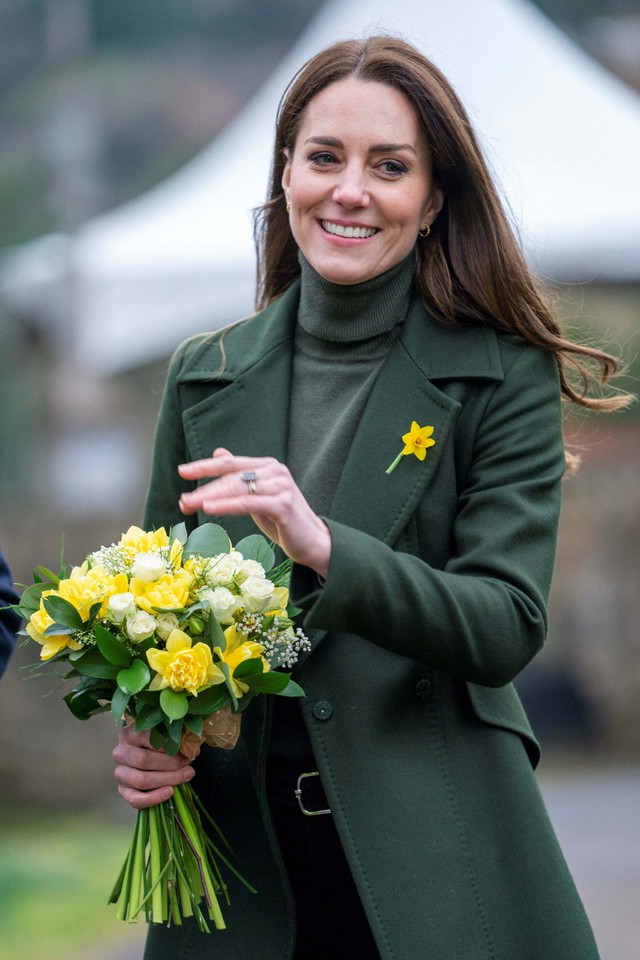 Kate Middleton mengunjungi pusat pengunjung Situs Warisan Dunia di Pontypool untuk mempelajari lebih lanjut tentang sejarah Blaenavon dan pentingnya program Duta Besar, pada 1 Maret 2022. Foto: Arthur Edwards / POOL / AFP