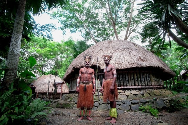 nama rumah adat papua. sumber: unsplash.com