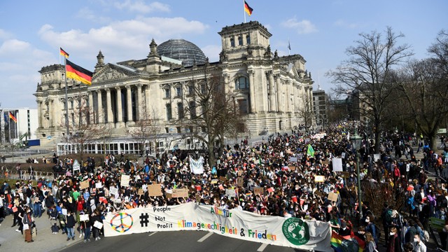 Foto: Aksi Lawan Krisis Iklim di Berlin, Jerman (141489)