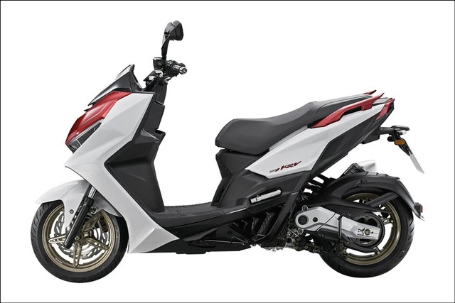 Wujud motor skutik Kymco KRV 180i DDS 2022 yang meluncur di Filipina. Foto: dok. greatbiker
