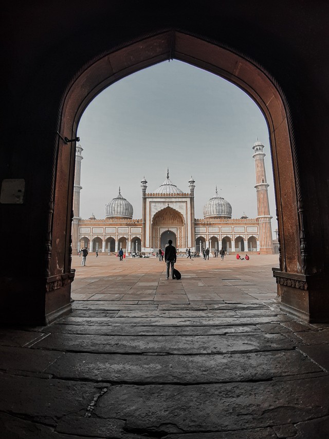 Ilustrasi Sifat Rasul sebagai Inspirasi, Foto: Pexels/Abdul Rabbani