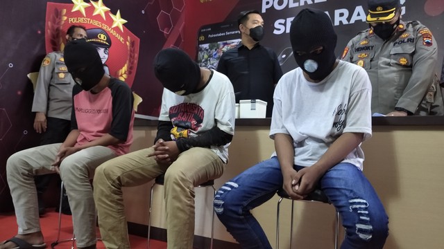 Viral Remaja Sabet Parang ke Pengendara Motor di Semarang, Langsung Ditangkap (1)