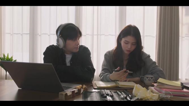 Cuplikan Adegan Drama Korea Soundtrack #1. Foto: YouTube/Kdrama Zone