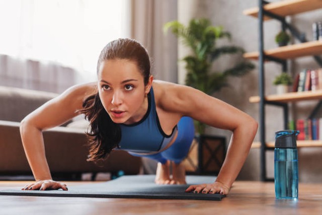 Ilustrasi Push-up. Sumber: Pixabay