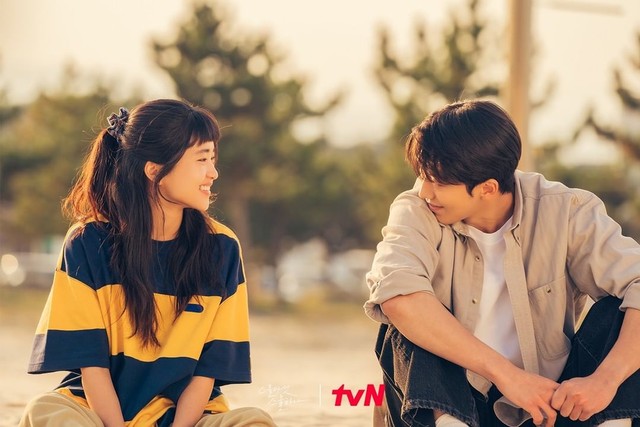 Drama Korea 'Twenty Five, Twenty One'. Foto: Instagram/@tvn_drama