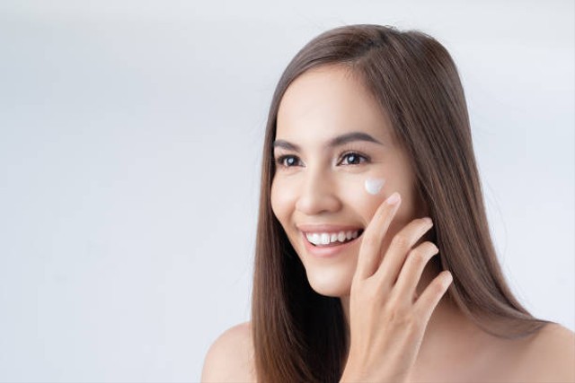 Niacinamide Adalah Kandungan Skincare untuk Kulit. Foto: Pixabay