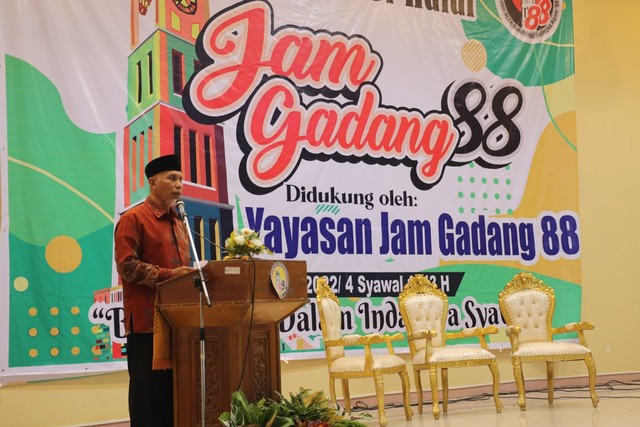 Gubernur Sumatera Barat Mahyeldi di acara Yayasan Jam Gadang 88 di Kota Bukittinggi, Kamis 5 Mei 2022. Foto: dok Humas Pemprov