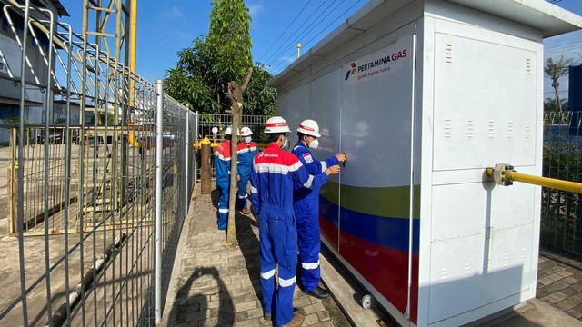 PT Pertagas Niaga pasok gas ke pabrik minyak goreng PT Tunas Baru Lampung di Palembang, Sumatera Selatan, Rabu (23/3/2022). Foto: Pertagas Niaga