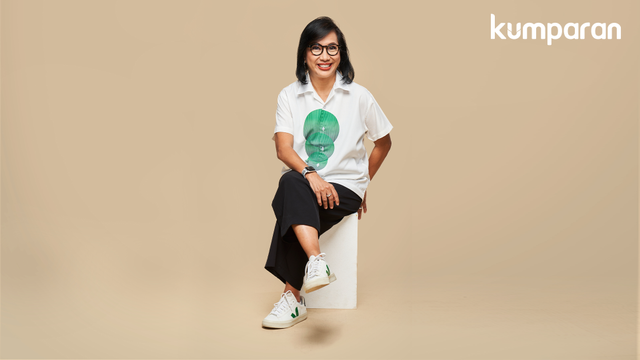 Role Model: Neneng Goenadi Country Managing Director of Grab Indonesia. Foto: Panji Indra, Fashion Stylist: Erlangga S. Negoro, Makeup: Linda Kusumadewi, Hairdo: Yuniarti Ningih.