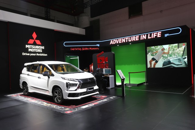 Mengusung tema “Adventure in Life” di IIMS 2022 yang sejalan dengan konsep branding terbaru MMKSI yaitu “Life Adventure”. Dok. MMKSI