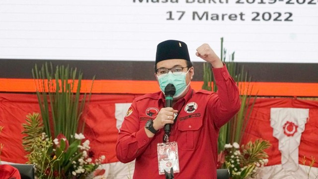 Pelantikan Mochamad Herviano Widyatama sebagai Ketua Umum Banteng Muda Indonesia (BMI) periode 2021-2024. Foto: Dok. Istimewa