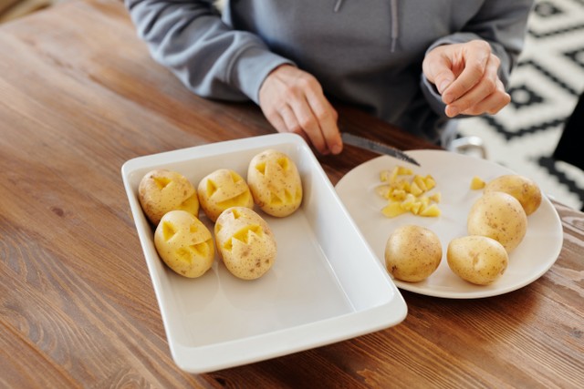 Ilustrasi manfaat kentang untuk ibu hamil (Sumber: Pexels)