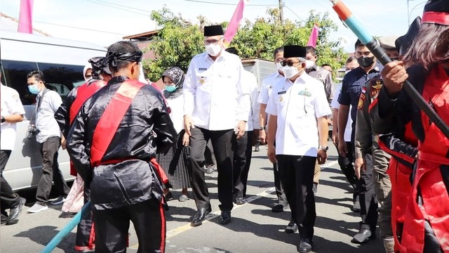 Kunjungi Sulbar, Nova Iriansyah Kenang Saat Aceh Dilanda Gempa Dan ...