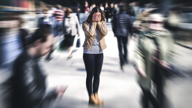 Ilustrasi panic attack. Foto: Tero Vesalainen/Shutterstock