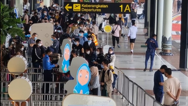 Bandara Soetta Diprediksi Dipadati 120 Ribu Penumpang Saat Puncak Arus ...