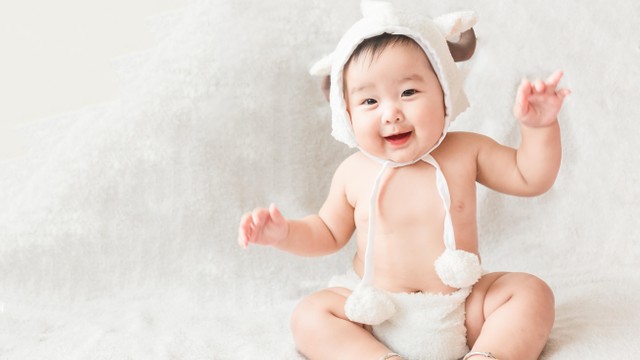 Ilustrasi bayi. Foto: Chompoo Suriyo/Shutterstock