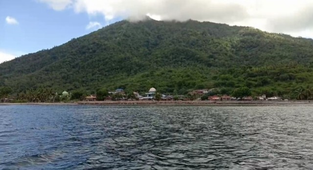 Kecamatan Pulau Moti, Kota Ternate, Maluku Utara. Foto: tangkapan layar video