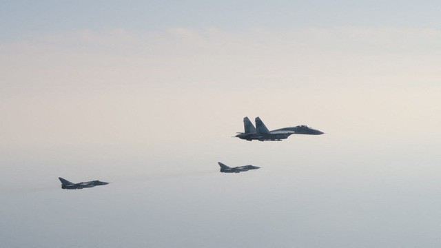 Invasi Rusia di Ukraina Picu Peningkatan Aktivitas Militer di Swedia (6572)