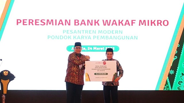 Bank DKI dukung layanan Bank Wakaf Mikro, Kamis (24/3/2022).  Foto: Dok. Bank DKI