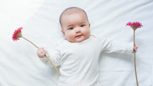 Ilustrasi ide kado untuk bayi perempuan. Foto: Shutterstock