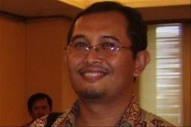 Prof Karna Wijaya. Foto: LinkedIn