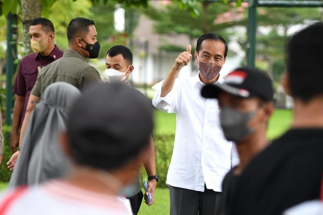 Jokowi: Ganjil Genap dan One Way Tetap Diberlakukan Saat Arus Balik  (406132)