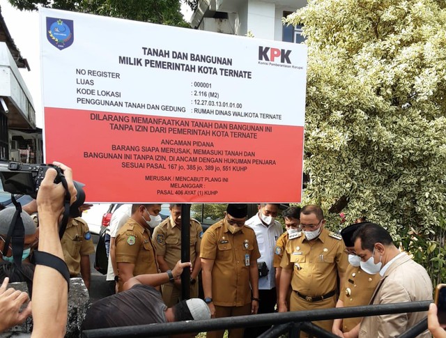Peralihan aset dari eks Kediaman Gubernur Maluku Utara menjadi Rumah Dinas Wali Kota Ternate. Foto: Istimewa