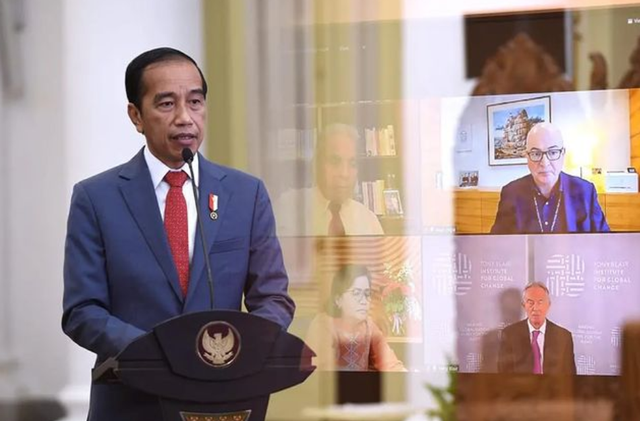 Foto Joko Widodo saat membuka secara resmi pertemuan pendahuluan B20 secara virtual dari Istana Bogor. Foto : instagram.com/jokowi