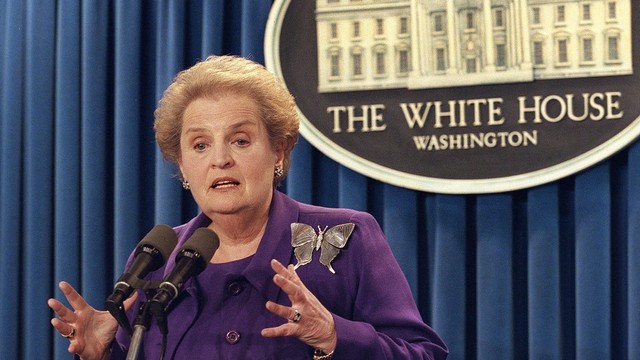 5 Fakta Madeleine Albright, Menlu Perempuan Pertama AS yang Meninggal di Usia 84. Foto: William Philpott/AFP