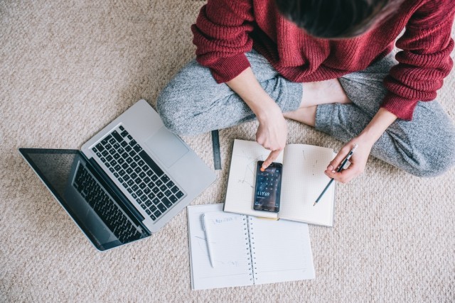 Iluatrasi Cara Menabung 50 juta dalam Setahun. Foto: Shutterstock