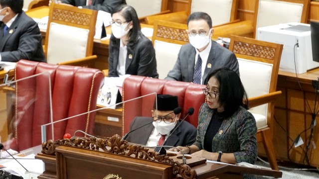 Menteri PPPA I Gusti Ayu Bintang Darmawati pada Pengesahan RUU TPKS dalam Rapat Paripurna DPR RI Ke-19 Masa Persidangan IV Tahun Sidang 2021-2022, Selasa (12/4/2022). Foto: Iqbal Firdaus/kumparan