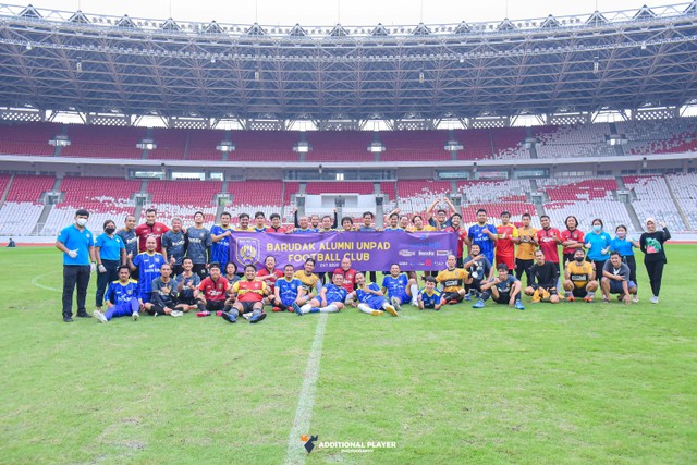 Ulang tahun ke 2 BALAD FC ramaikan Stadion Gelora Bung Karno, dengan bertajuk Fun Football, Bangun Sekolah, Bangun Jiwa Sehat sekaligus berdonasi untuk dunia pendidikan di wilayah Jawa Barat. (Sabtu, 19/02). Dok. Additional Player